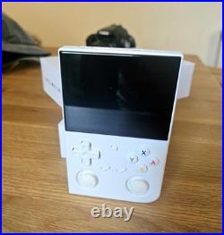 ANBERNIC RG35XX PRO Retro Game Console 4000+ Games WHITE NEW ANBERNIC RG35XX PRO Retro Game Console 4000+ Games WHITE NEW