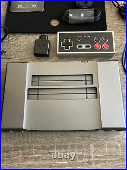 Analogue Nt mini v2 Noir Retro NES Game Console