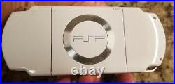 PSP 2000 Special Edition white, 32gb gamecard, 50 psp games, 3000 retro games