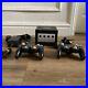 Retro-Nintendo-Game-Cube-2-Controllers-FULLY-WORKING-01-vo