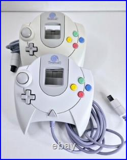 Retro Sega Dreamcast console, 2 controllers, 7 game including Sonic Adventures 2 Retro Sega Dreamcast console, 2 controllers, 7 game including Sonic Adventures 2