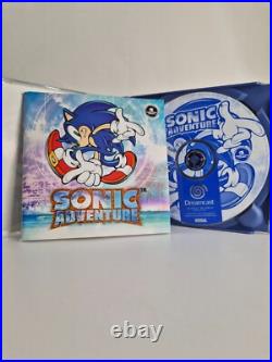 Retro Sega Dreamcast console, 2 controllers, 7 game including Sonic Adventures 2 Retro Sega Dreamcast console, 2 controllers, 7 game including Sonic Adventures 2