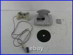 SONY PLAYSTATION PS1 RETRO GAMING CONSOLE WithCONTROLLER/MEMORY CARD SCPH-102 F15
