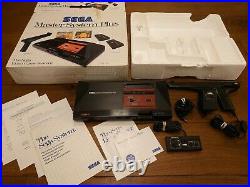 Sega Master System Plus Boxed 50/60hz switch Light Phaser controller